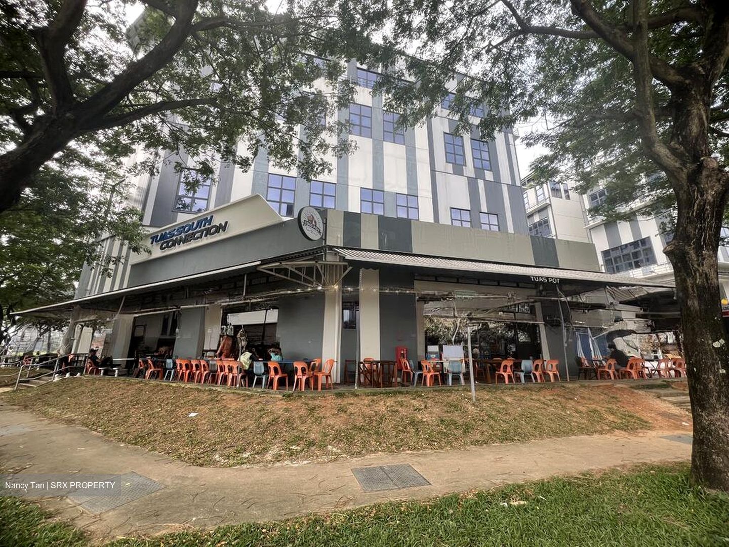 Tuas South Connection (D22), Factory #585356371